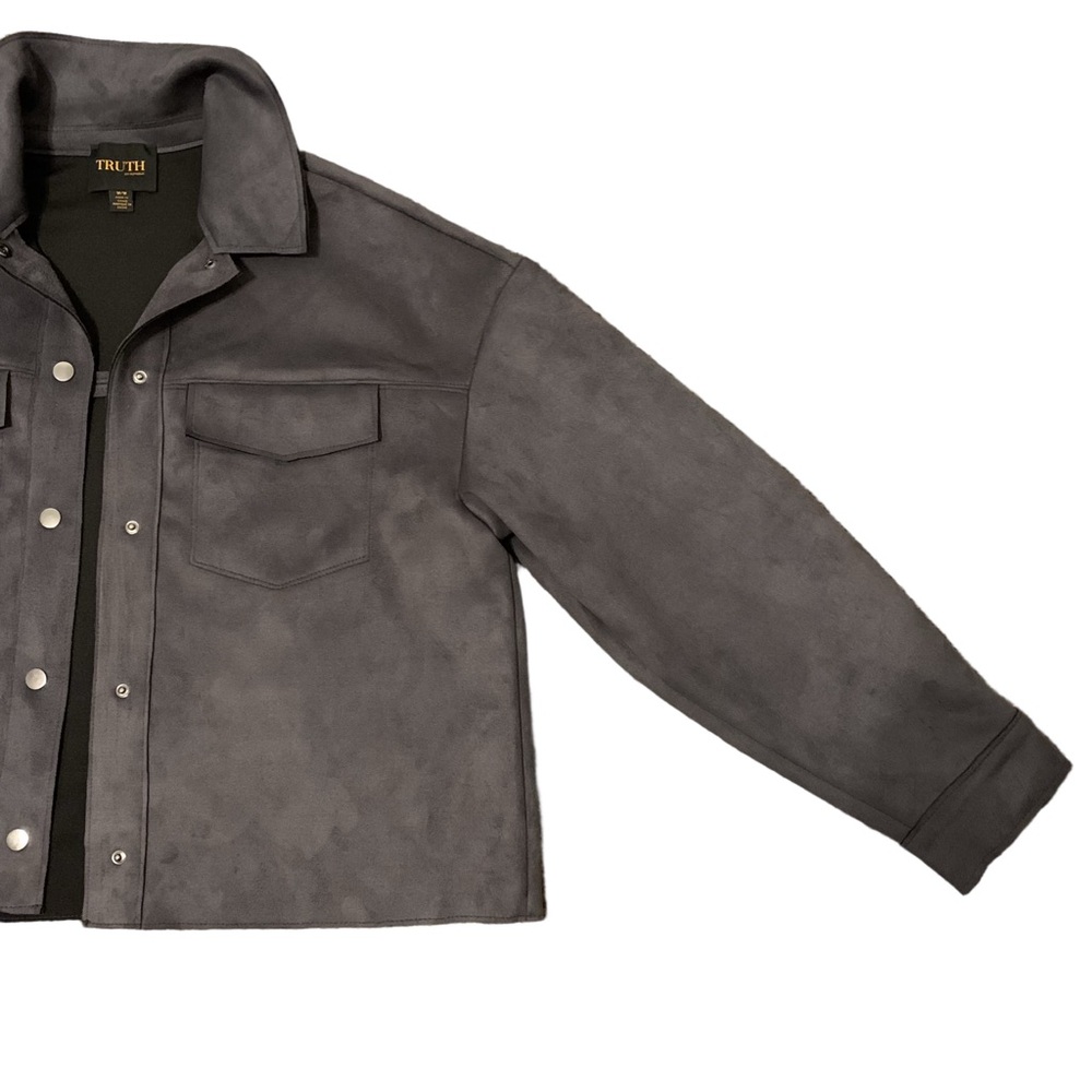 Women's Jacket - Picture 2 of 10